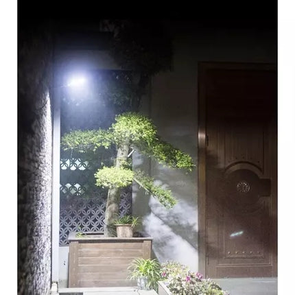 Solární lampa 120 LED s venkovním panelem Izoxis