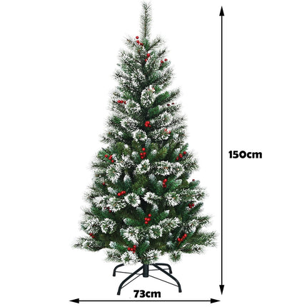 Umělý vánoční stromek 150 cm se sněhem a červenými bobulemi