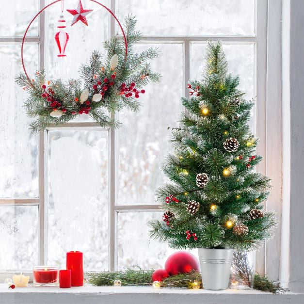 90 cm großer Weihnachtsbaum für den Tisch, batteriebetriebene LEDs, Metallsockel