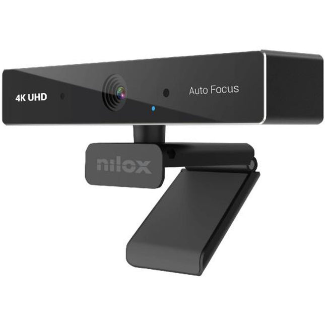4K webkamera s autofokusem, 30 FPS, dva mikrofony
