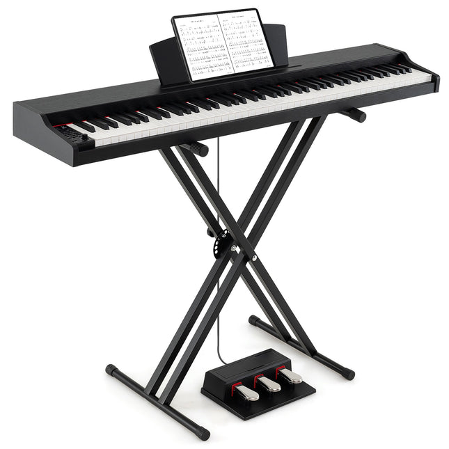 Digitální piano s 88 klávesami, polovážená mechanika, stojan a pedály