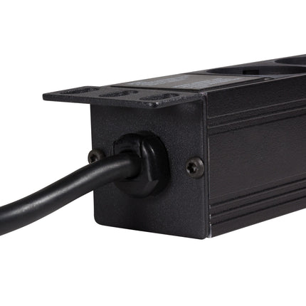 9cestná rozbočovací zásuvka pro 19" rack U1 černá