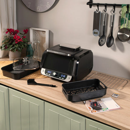 Horkovzdušná fritéza s grilem, příslušenstvím a kuchařkou InnovaGoods Fryinn 12-in-1 6000 Black Steel 3400 W 6 L