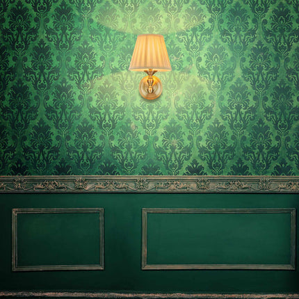 Nástěnná lampa v antickém stylu