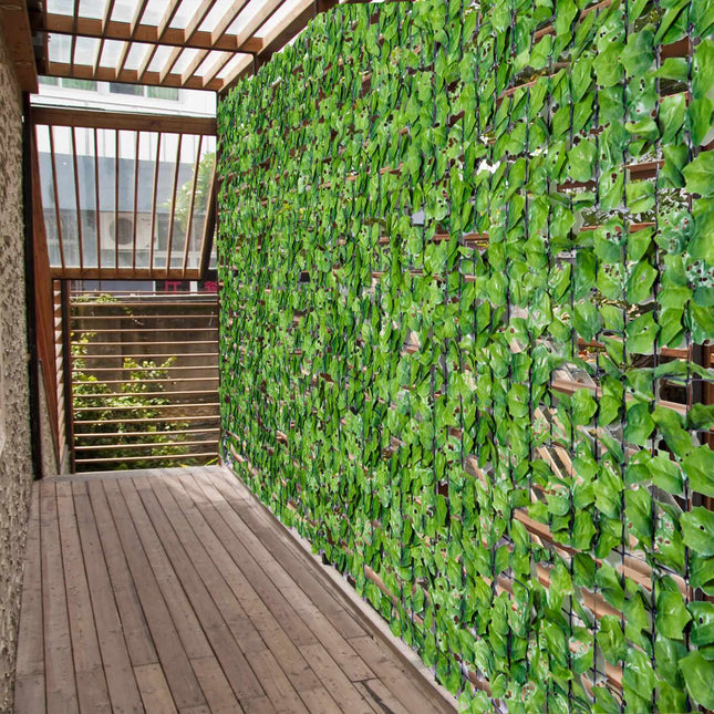 Umělý živý plot, stínící zástěna 300x150 cm – světle zelená