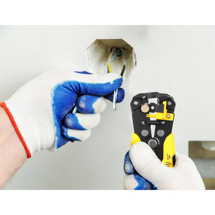 Automatic insulation stripper