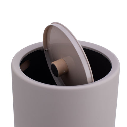 Koupelnový koš s výklopným víkem, 6L plast