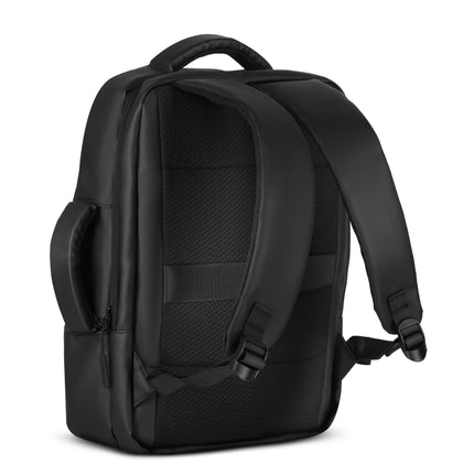 Černý batoh na notebook, USB-C port, objem 15L