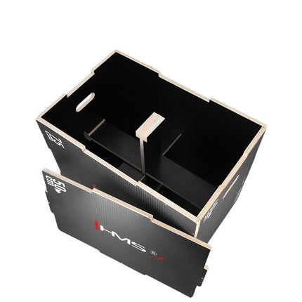 Černý plyometrický box pro cvičení hrudníku