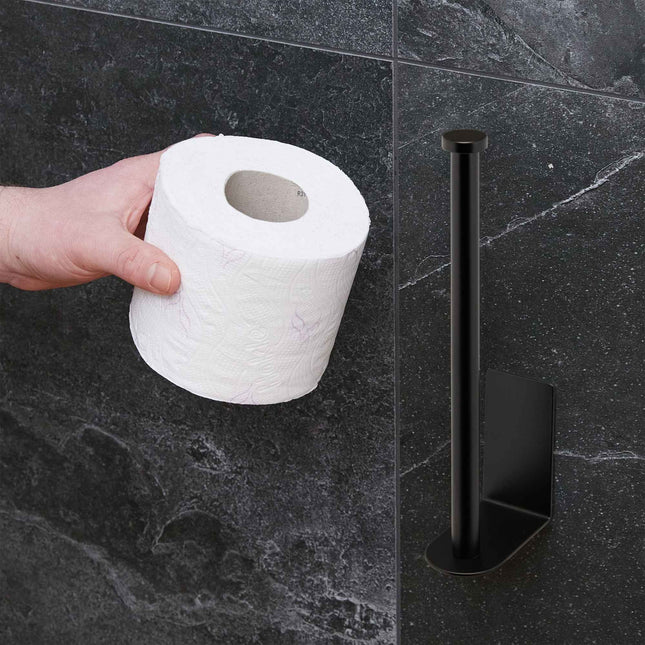 Černý samolepicí držák toaletního papíru – na 2 role