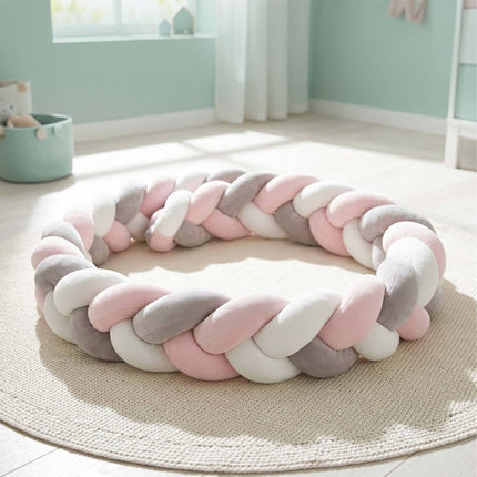 Pletený mantinel do dětské postýlky, 220 cm – měkký, barevný design