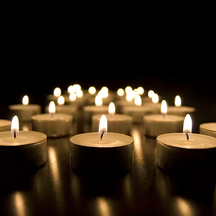 Candles / tea lights 4h - set of 100 pieces