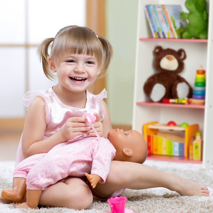 Children's shelf with 3 compartments