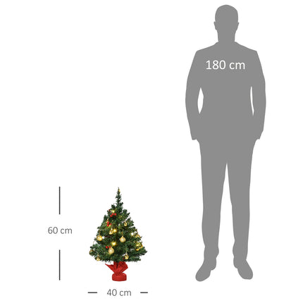 Malý zelený vánoční stromek s LED světly a bobulemi