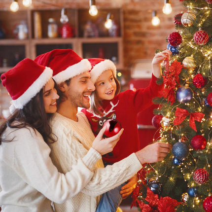 Kerstboomballen in een verpakking van 100