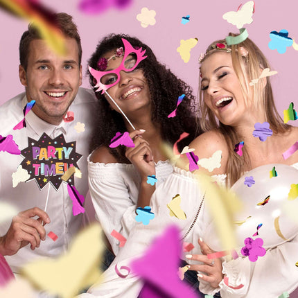 Konfetové dělo, motýli