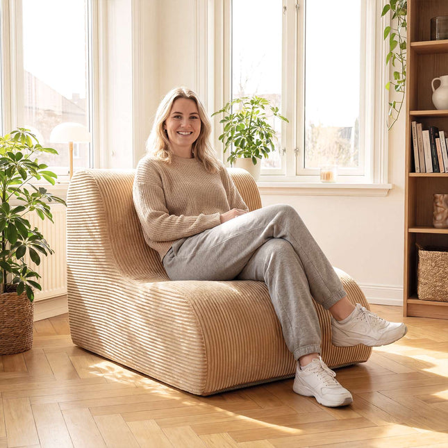 Zaoblená podlahová pohovka, pratelný potah, béžová