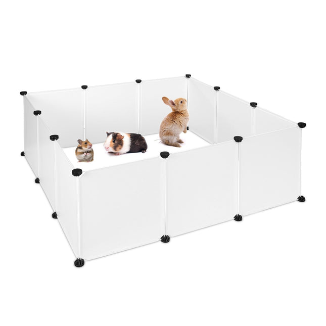 DIY Fence for free-roaming animals Plastic