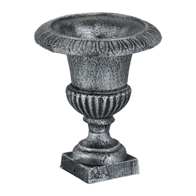 Decoratieve vaas van gietijzer