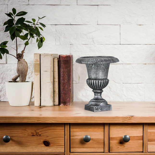 Decoratieve vaas van gietijzer
