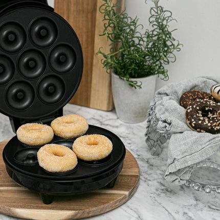 Donut maker na 7 donutů 700W DM110 černý