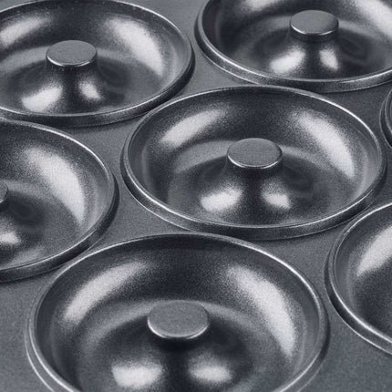 Donut maker na 7 donutů 700W DM110 černý
