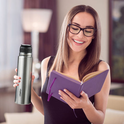 Nerezová lahev na pití 500 ml s kelímkem