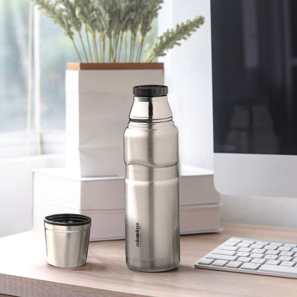 Lahev na pití s kelímkem 500 ml