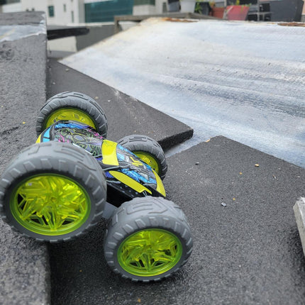 RC auto Exost 360 Cross Flash, měřítko 1:18
