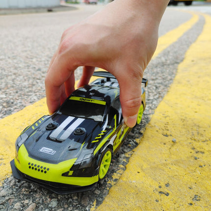 Exost Radio Control Car Drift Racer, Scale 1:28