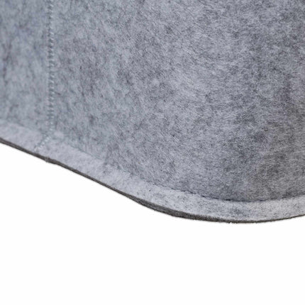 Felt bag with wooden handles