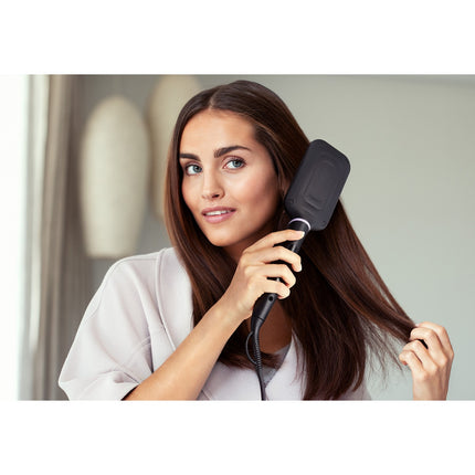 Plochý kartáč StyleCare Essential Heated BHH880