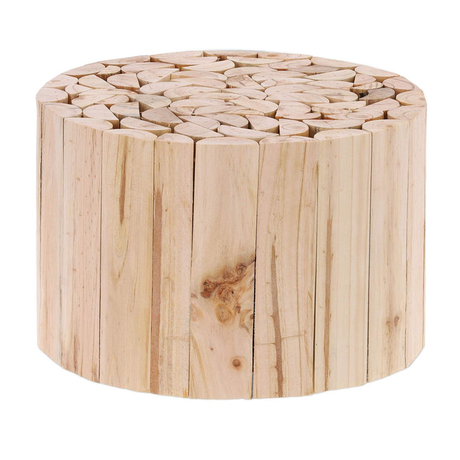 Stolička pod květiny v přírodním designu