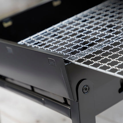 Skládací přenosný gril na dřevěné uhlí BearBQ InnovaGoods