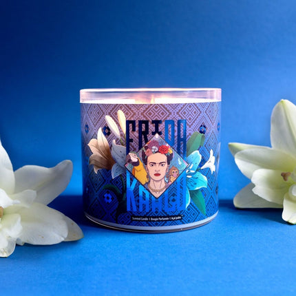 Frida Kahlo vonná svíčka – umělecký skleněný design