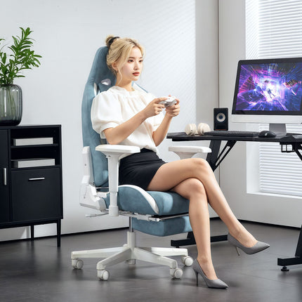 Ergonomická herní židle modrá, polohovací s podnožkou a polštáři