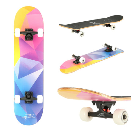 Geometrisches Skateboard, robustes Deck, rutschfestes Grip-Tape