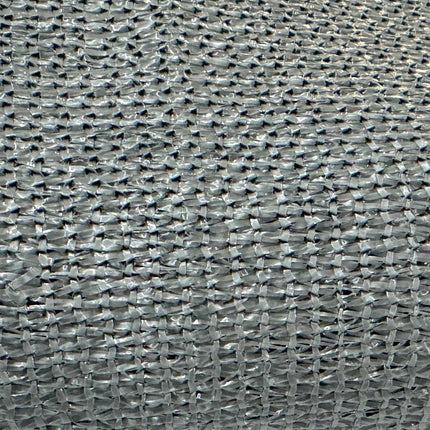 Stínicí plachta HDPE s oky – ochrana proti slunci, různé velikosti