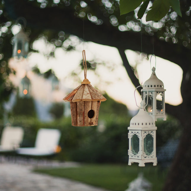 Hanging decorative box