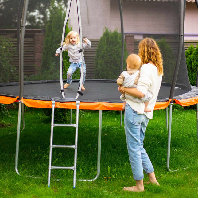 Žebřík k trampolíně