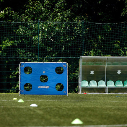 Velká fotbalová branka s terčovou stěnou pro trénink