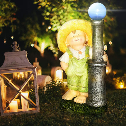 Zahradní dekorace lucerna s chlapcem, solární LED světlo, 56 cm
