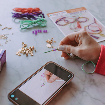 Make It Real DIY sada šperků, semišové náramky