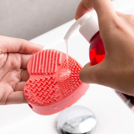 čistič kosmetických štětců Heart InnovaGoods