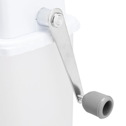 Manual ice crusher
