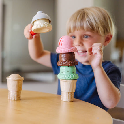 Melissa & Doug hrací set zmrzlina Scoop & Stack