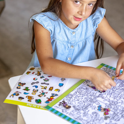 Melissa & Doug blok se samolepkami Hledej a najdi - Ve městě