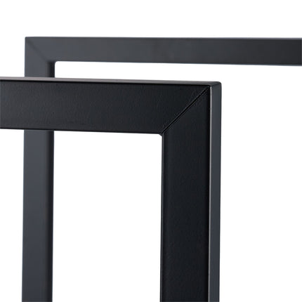 Kovový stojan na dřevo – pevné železo, úsporný design