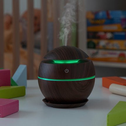 Mini zvlhčovač a aroma difuzér tmavý ořech InnovaGoods
