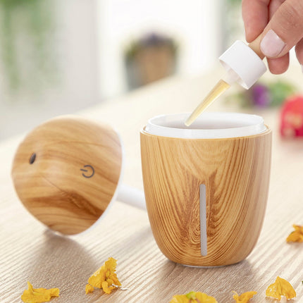 Mini zvlhčovač a aroma difuzér medová borovice InnovaGoods